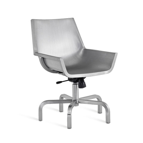 Sezz Swivel Chair with Glides