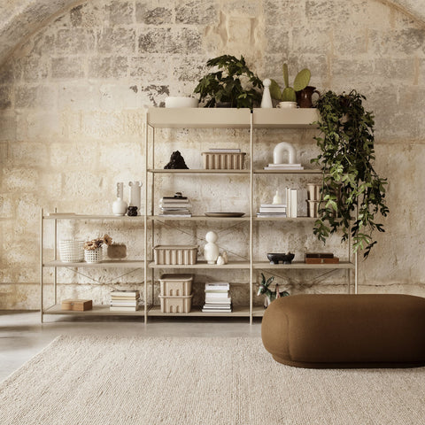 Punctual Shelving Configuration